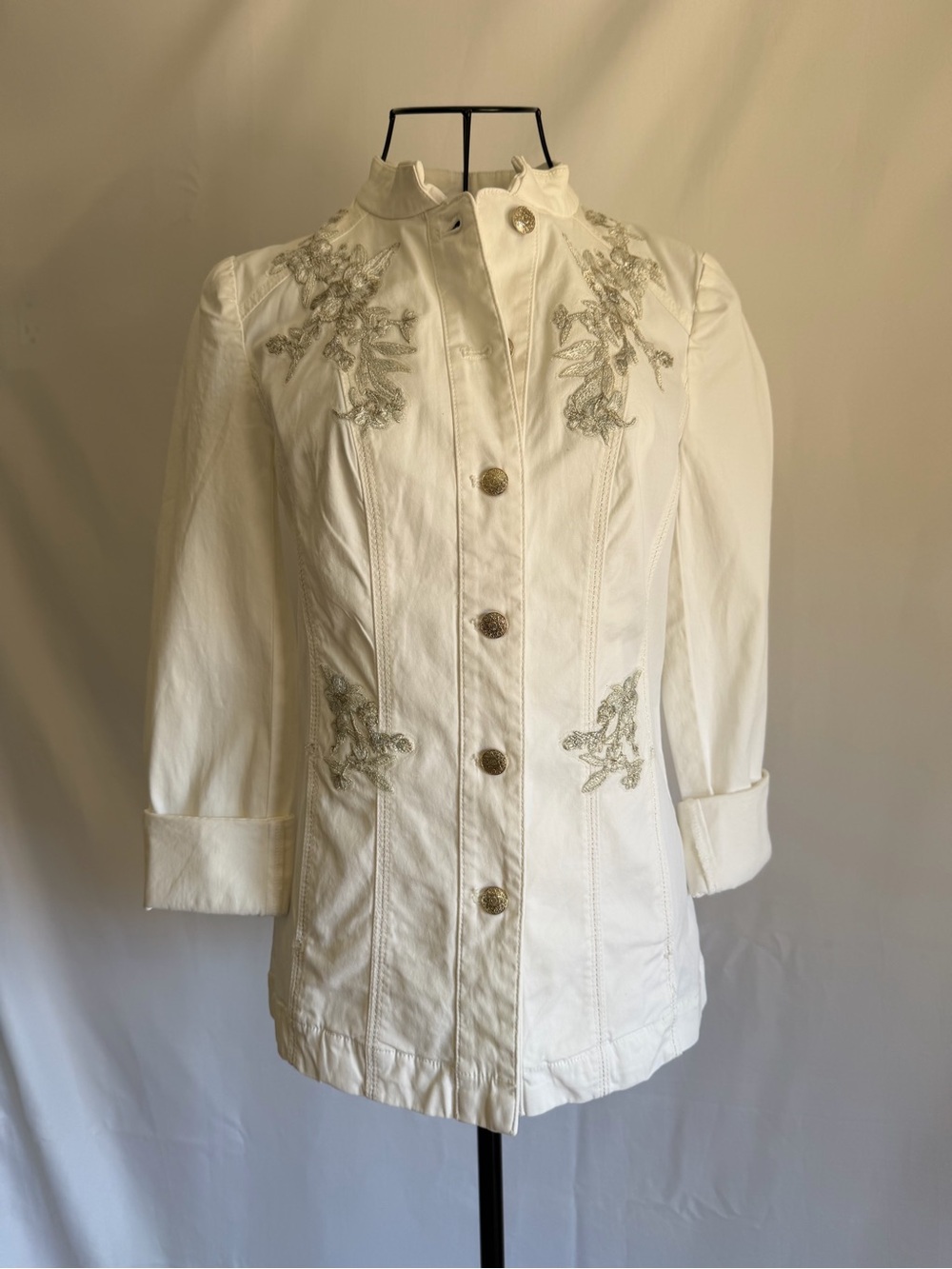 White House Black Market Ivory Embroidered Jean Jacket